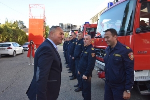 U VELIKOJ GORICI NEOBIČNI ISPRAĆAJ LOVCA I VATROGASCA U MIROVINU