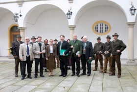 Predstavnice LU Dama Dama prisustvovale međunarodnom forumu lovkinja u dvorcu Offenberg u Njemačkoj
