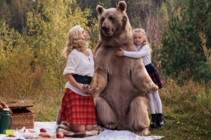 Ruski piknik sa smeđim medvjedom